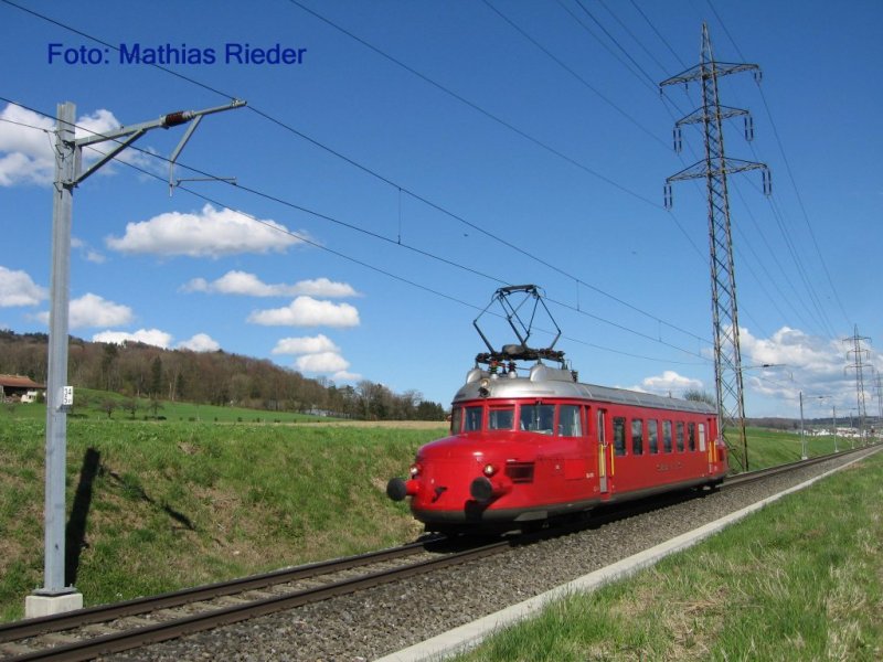 RAe 2/4 1001 der SBB Historic am 19.04.08 zwischen Buchs Dllikon und Otelfingen Golfplatz auf einer Extrafahrt.