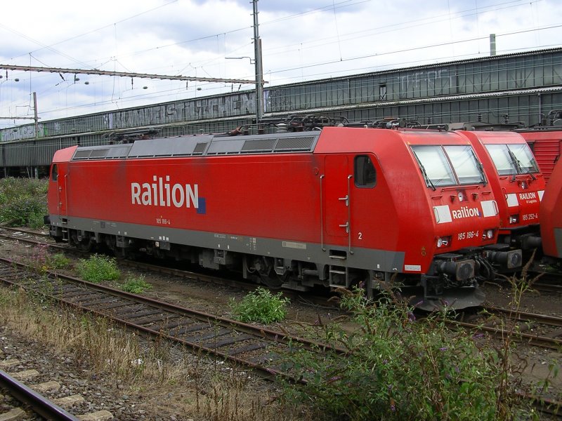 Railion 185 186-4 abgestellt im Lokpark Wanne Eickel Hbf.(18.08.2008)