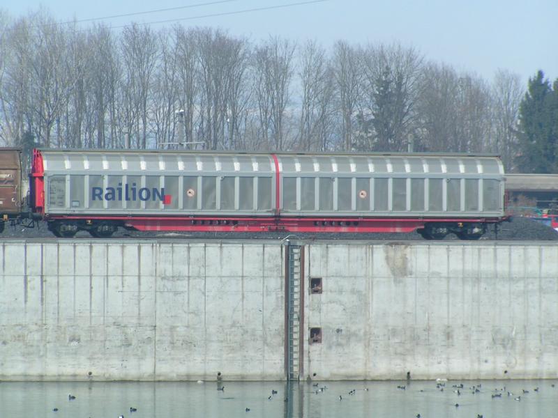 RAILION Habbiins (23 80 274 0112-0)am Hafen ENNS 2006-03-20
