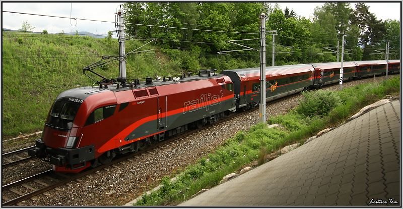 Railjet Versuchsfahrten im Aichfeld mit E-Lok 1116 201 und Steuerwagen 8090 702. Zeltweg 21.05.2008