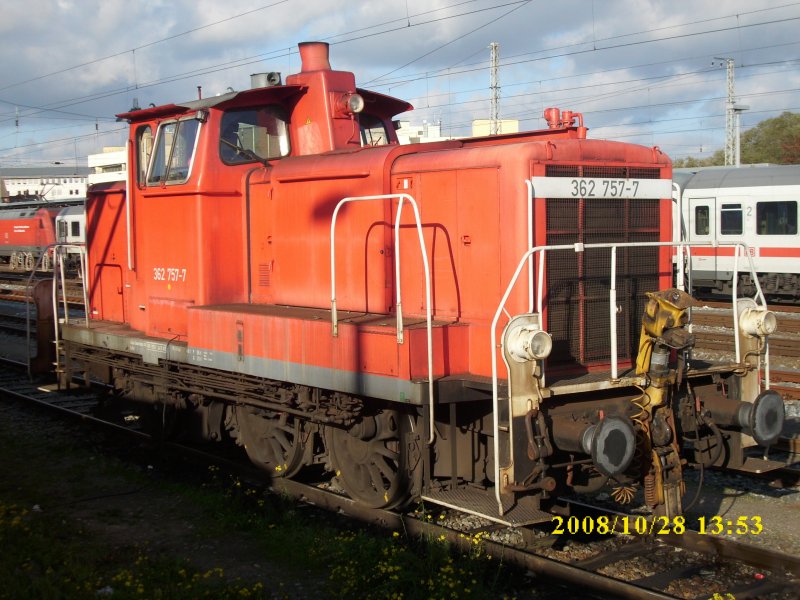 Rangierlok 362 757 vom Bh Rostock Seehafen am 28.10.2008.in Stralsund.