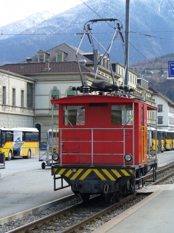 Rangierlok Te 2/2 4926 im MGB Bahnhof von Brig am 10.03.2007