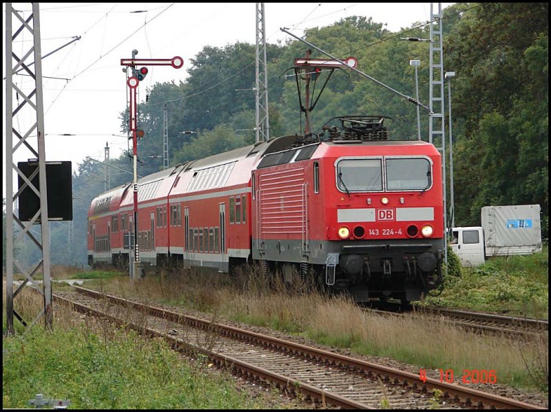 RB 13 von Sassnitz nach Stralsund. Aufgenommen bei der Einfahrt von Lancken/Rgen