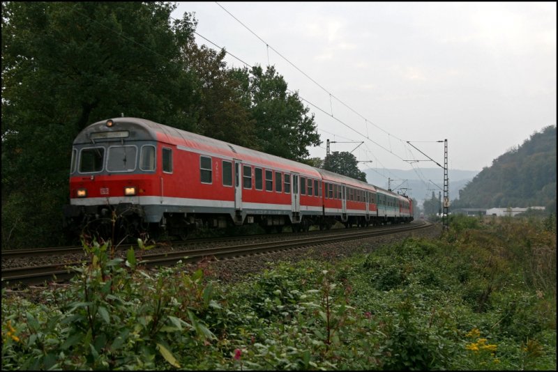 RB 39162  RUHR-SIEG-BAHN  von Siegen nach Hagen Hauptbahnhof, fhrt bei Hagen Kabel dem Ziel entgegen. (10.10.2007)