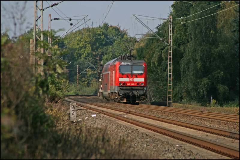 RB56 (RB 39640)  DER ISERLOHNER  geschoben von der 143 588, fhrt bei Hohenlimburg dem Ziel Hagen Hbf entgegen