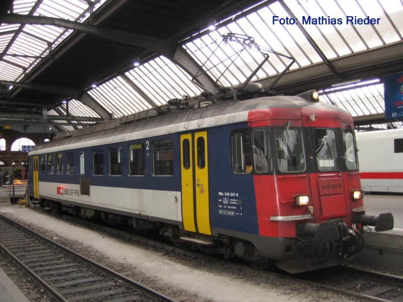 RBe 540 047-8 hatte den Mnchner EC bereitgestellt, am 2.Mrz 08 in Zrich HB