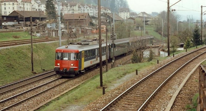 RBe 540 am  18.04.1993 bei der Einfahrt in St. Gallen.