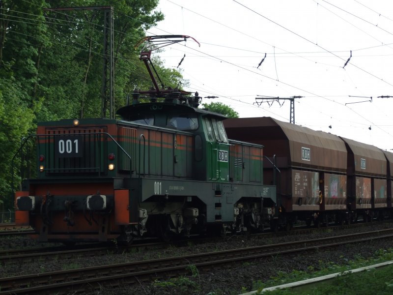 RBH 001 am 24.4.09 in Duisburg-Neudorf