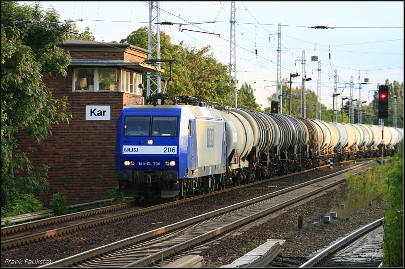 RBH 206 (145-CL 206, 91 80 6145 101-2 D-RBH) mit Kesselwagen-Ganzzug Richtung Bernau (Berlin Karow, 13.08.2009)
