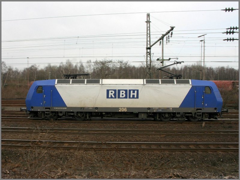 RBH 206 (91 80 6145 102-0 D-RBH) bei der Durchfahrt des GBf-Bereichs Gelsenkirchen-Bismarck. 04.03.2009