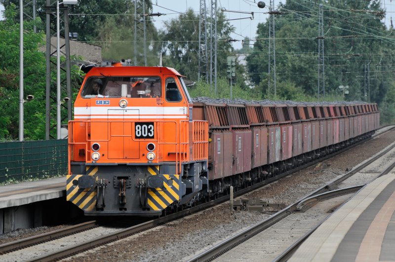 RBH 803 (G 1206) durchfhrt mit einem Waschbergezug den Bhf von Recklinghausen-Sd. 07.09.2009