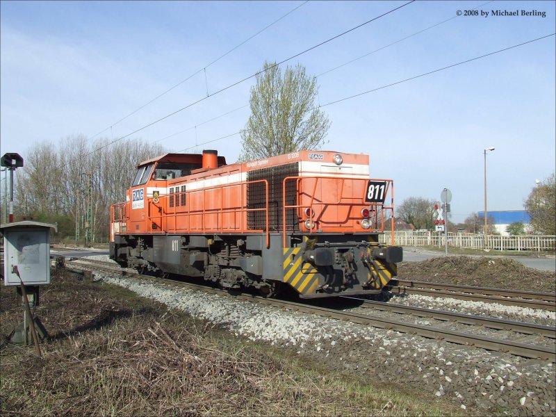 RBH 811 passiert als Lz den B Gelsenkirchen Bismarck richtung Abzw Crange. 1.4.08