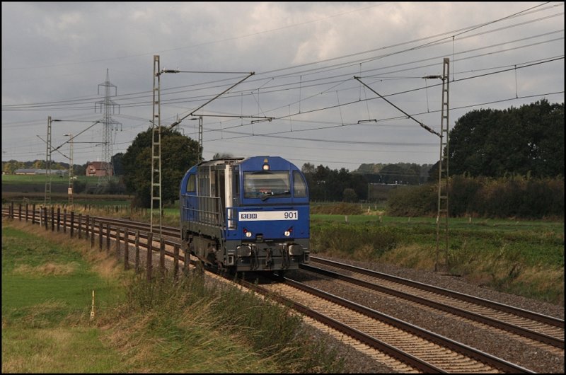RBH 901 (G2000) ist solo bei Waltrop unterwges...