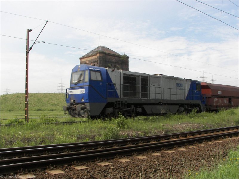 RBH 904 durchfährt den ehemaligen HP Wanne-Unser-Fritz.  01.06.2007
