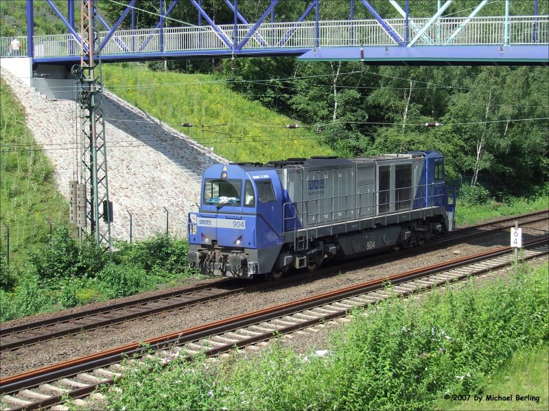 RBH 904 (Mak G2000BB Bj. 2001) erreicht den als Lz den Gbf Bottrop. 28.6.2007