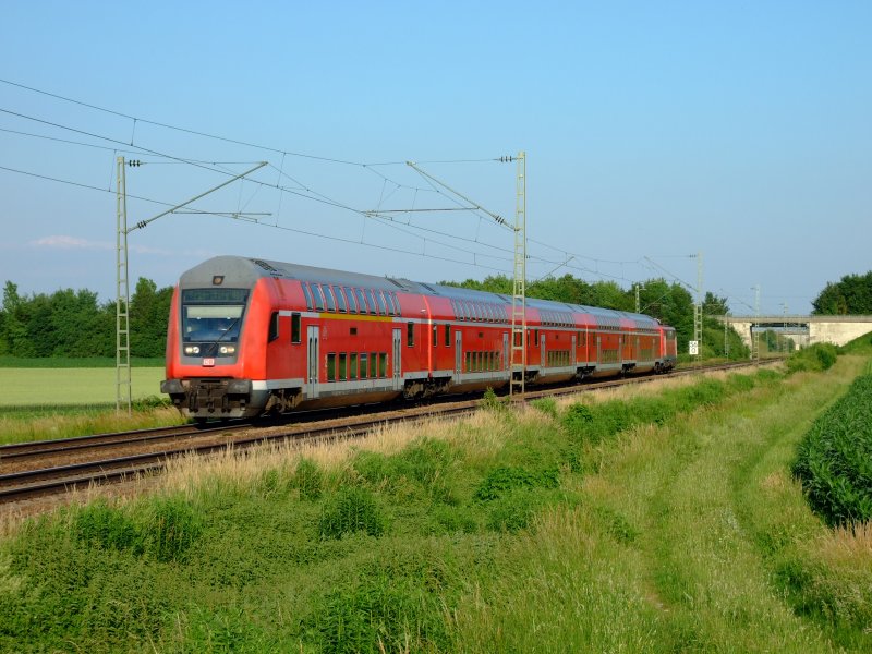 RB/RE nach Nrnberg Hbf am 8.6.07 von Plattling kommend Richtung Regensburg.
