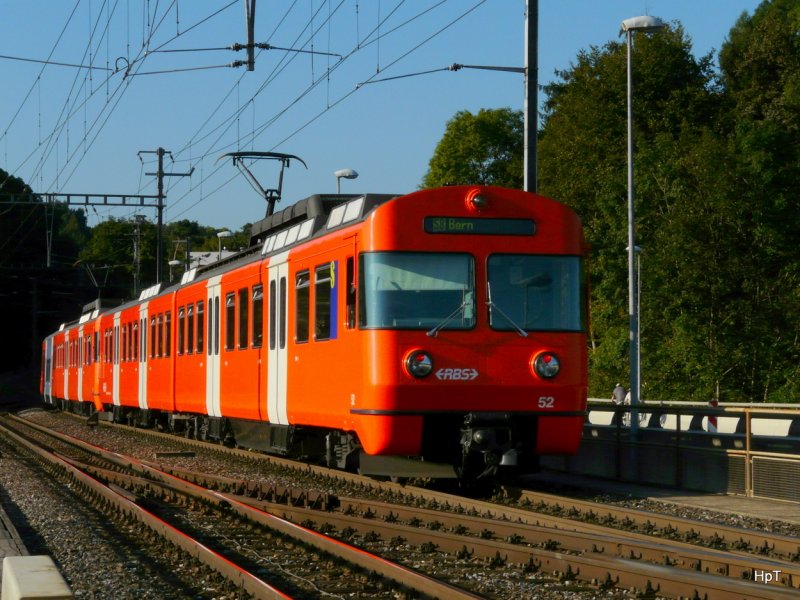 RBS - Triebwagen Be 4/12 52 + Be 4/12 unterweg nach Bern auf der Aarebrcke in Woblaufen am 01.09.2009