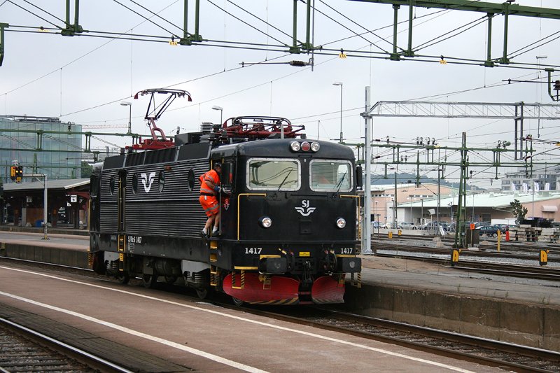 Rc6 1417 rangiert am 15.08.07 in Gteborg C.