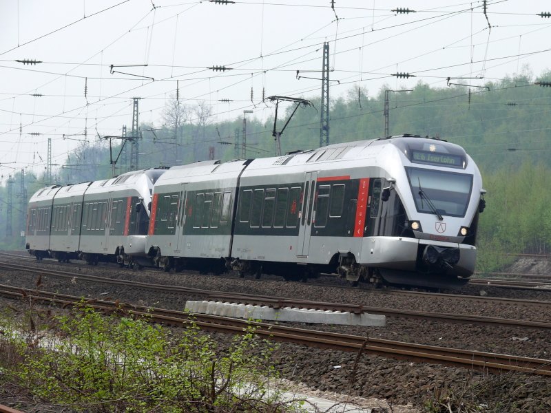 RE 16  Ruhr-Sieg-Express . Bochum-Ehrenfeld. 12.04.2009.