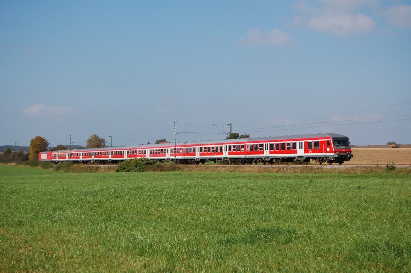 RE 19435 von Stuttgart HBF nach Aalen am 06.10.07 bei Mgglingen aufgenommen. Tfz war 146 202-7.