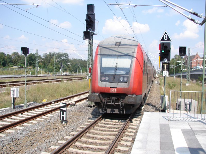 RE 38124  RE4  nach Wismar ber Falkensee, Glwen, Wittenberge und Ludwigslust. Aufgenommen am 09.08.2007 Berlin Sdkreuz