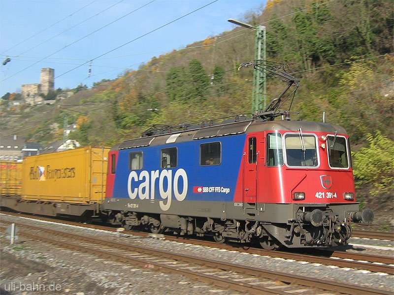 Re 421 391-4 in Kaub am 16.11.2006.
