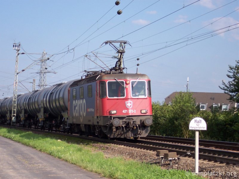 Re 421 auf dem Weg Richtung Kln in Alfter kurz vor dem Roisdorfer Bahnhof - (18.07.2007)