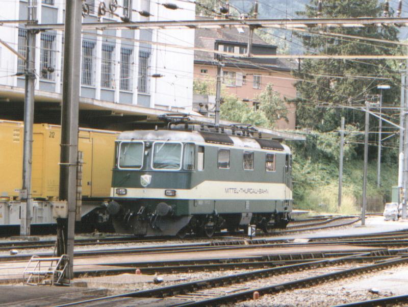 Re 426-621 der Mittel-Thurgau-Bahn in Chur am 22-7-1999