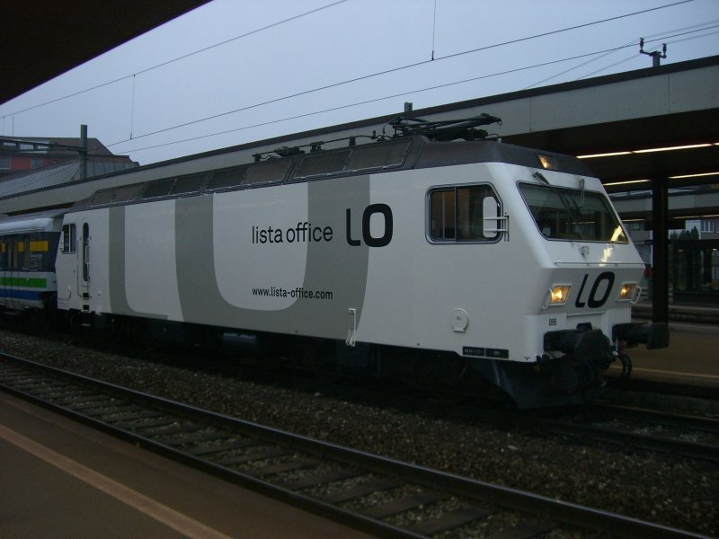 Re 456 095 der SOB am 03.11.2007 in Arth-Goldau.