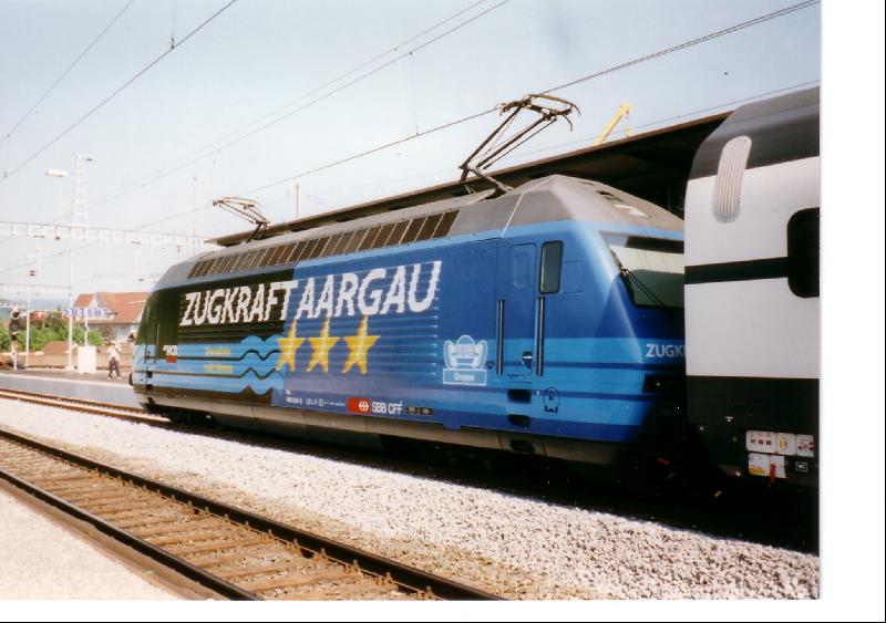 Re 460 034 Zugkraft Aargau mit IC2000 whrend der Mega Aarau/Turgi
im Jahr 1997