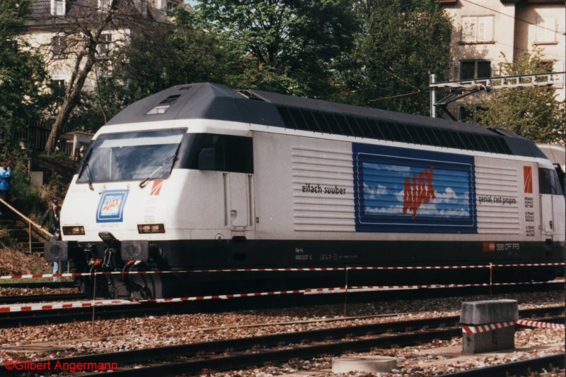 Re 460 037-5 am 10.05.1997 in St. Gallen