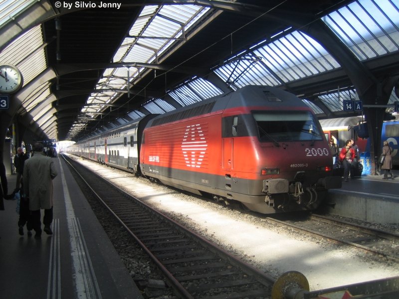 Re 460 095-3 ''Bachtel'' in Zrich HB am 9.3.08