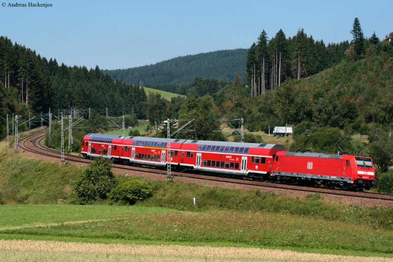 RE 4708 (Konstanz-Karlsruhe Hbf) mit Schublok 146 235-7 am km 70,0 6.8.09
