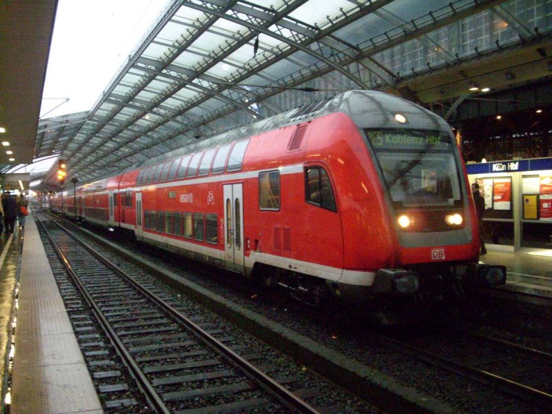 RE 5 nach Koblenz Hbf am 20.12.2008 in Kln Hbf