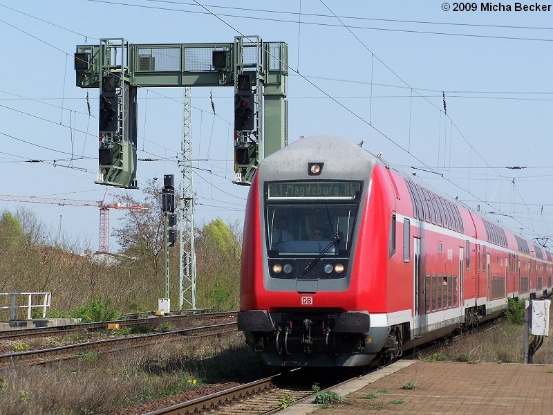 RE1 in Magdbeburg Neustadt nach Magdeburg Hbf.