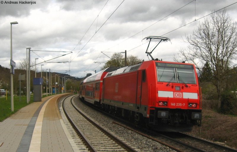 RE4712 mit Schublok 146 235-7 in Singen -Landesgartenschau 19.4.08