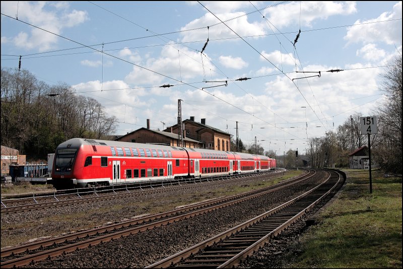 RE7 (RE 29719)  Rhein-MNSTERLAND-Express  nach Krefeld fhrt in langsamer Fahrt Richtung Hagen/Wuppertal. (12.04.2008)
