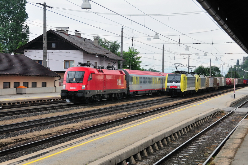 ...rechts berholt!!! (Brixlegg, 20.06.2009)