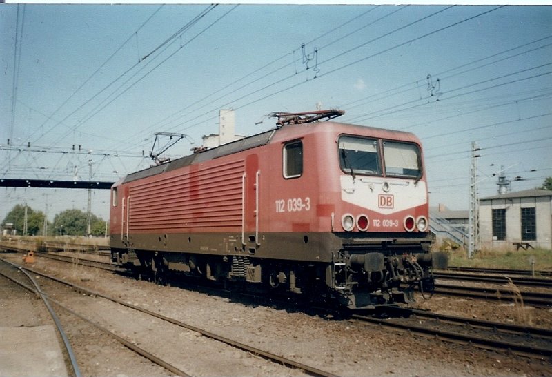 Regelmig kammen die 112 im Jahre 1997 in das Bw Stralsund.So auch die 112 039 die bis zur ihrer Rckleistung nach Berlin im Bw Stralsund eine Pause einlegte.