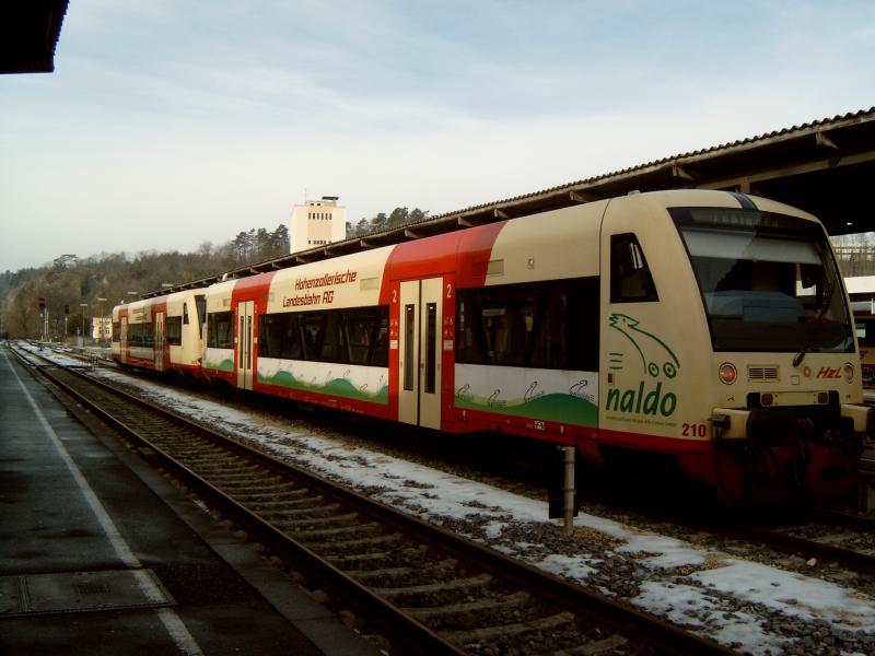 Regio Shuttle der HZL im Bahnhof von Sigmaringen am 4.2.2004