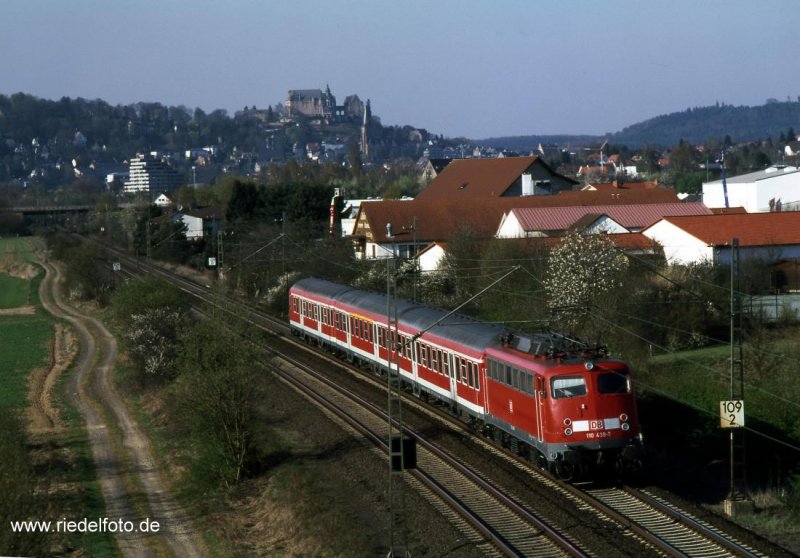 Regionalbahn auf der Main-Weser-Bahn bei Marburg
