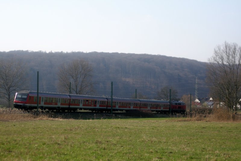 Regionalexpress 4840 von Heilbronn nach Mannheim bei Mauer. Bild aufgenommen am 31.03.09.
