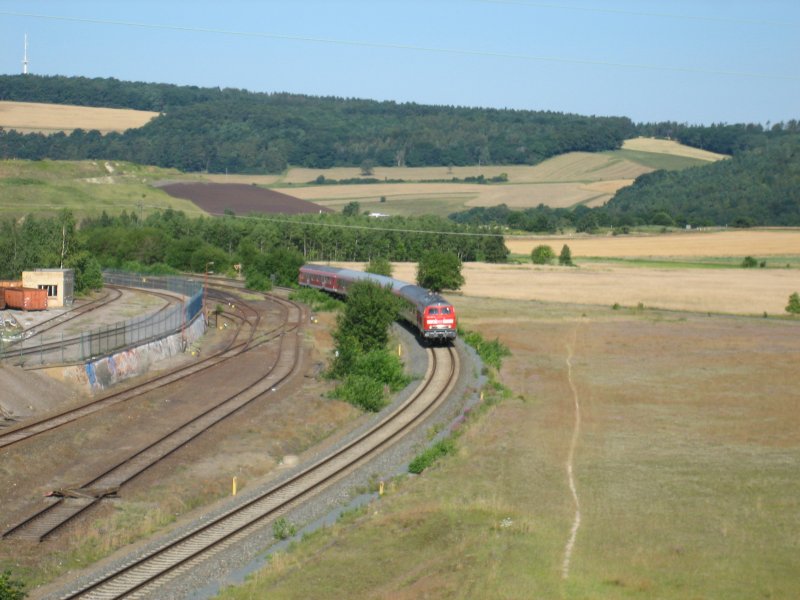 Regionalexpress von Hannover nach Ilsenburg  kurz vor dem Bahnhof Bad Harzburg (RE 3607) (18.7.2007)