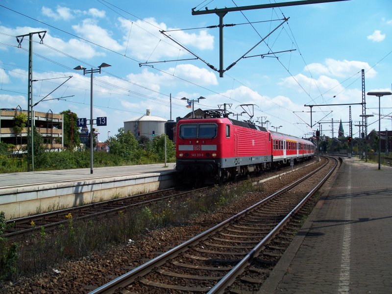 Regionalexpress von Hildesheim nach Hannover in Lehrte (Br 143 311) (14.8.2007)