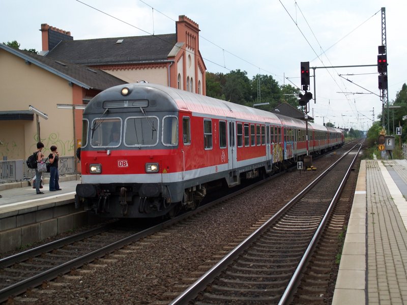 Regionalexpress nach Hannover Hbf in Sarstedt (23.8.2007)