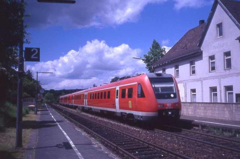 Regionalexpress nach Nrnberg,
Bahnhof Etzelwang
