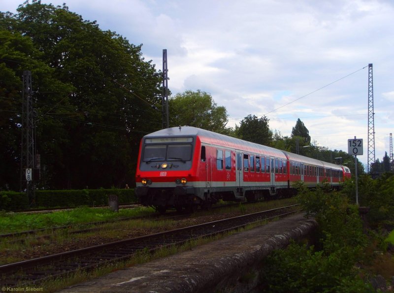 Regionalzug mit Steuerwagen (Bauart Wittenberge) voraus von Bahnhof Lindau kommend am 29.07.2007