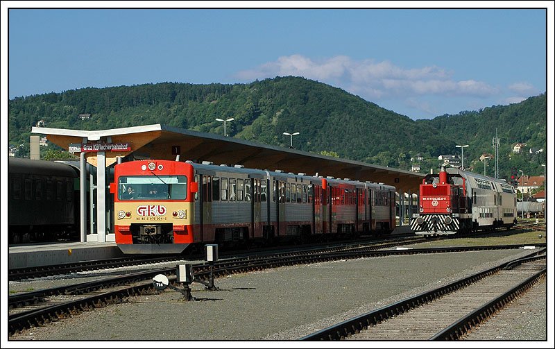 Regionalzug R 8560 von Wies-Eibiswald nach Graz Hauptbahnhof bei seiner vorletzten Station vor dem Zugendbahnhof, dem  Graz-Kflacher Bahnhof. Die Aufnahme entstand am 18.5.2007.