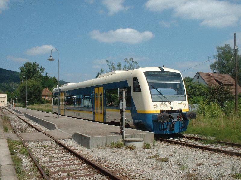 Regioshuttle VT 440 Wiesel der Wieslauftalbahn (WEG) am 27.07.2002 in Rudersberg.