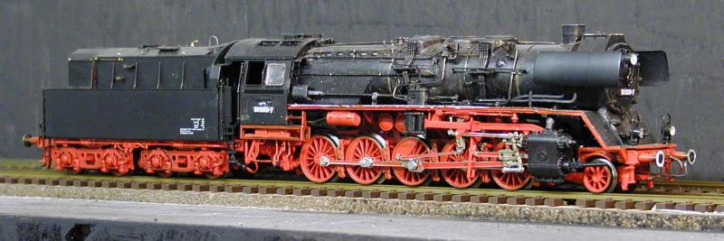 REKO-50 in l-Version der DDR. 
Basis ROCO
Aufbau Piko 41 und Teile des BR01-Tenders